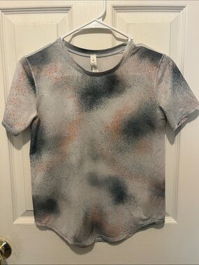 LuLuLemon Tee